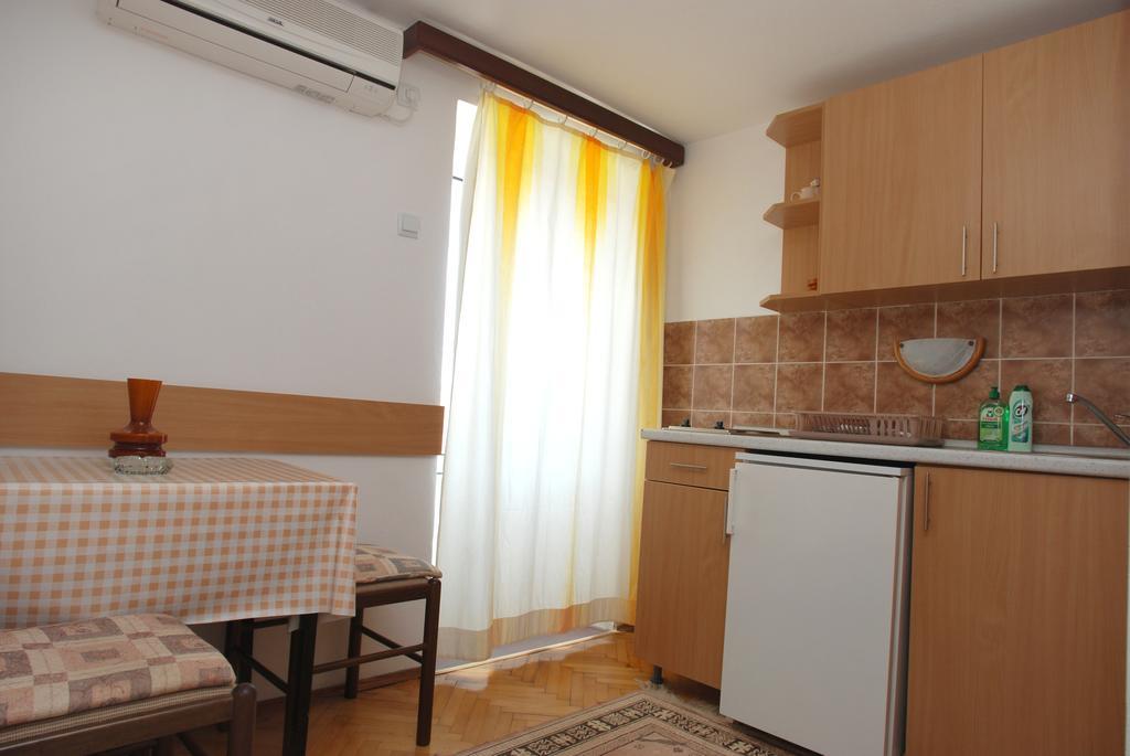 Apartments Slavica Rafailovici Budva Szoba fotó