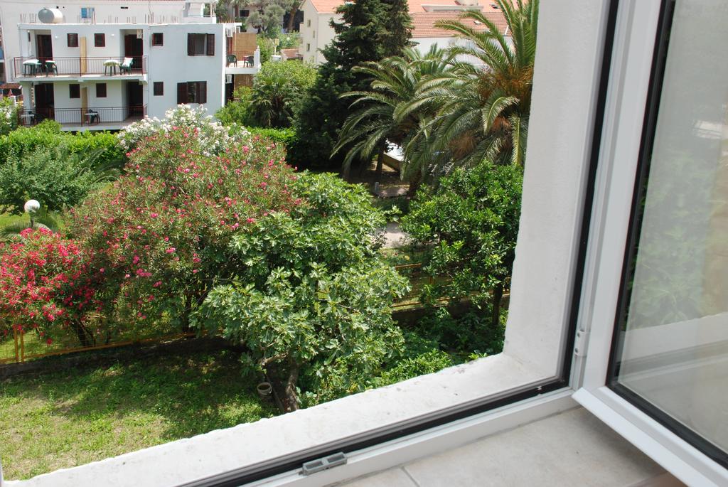Apartments Slavica Rafailovici Budva Szoba fotó